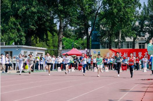 中国农业科学院举办第八届职工运动会3